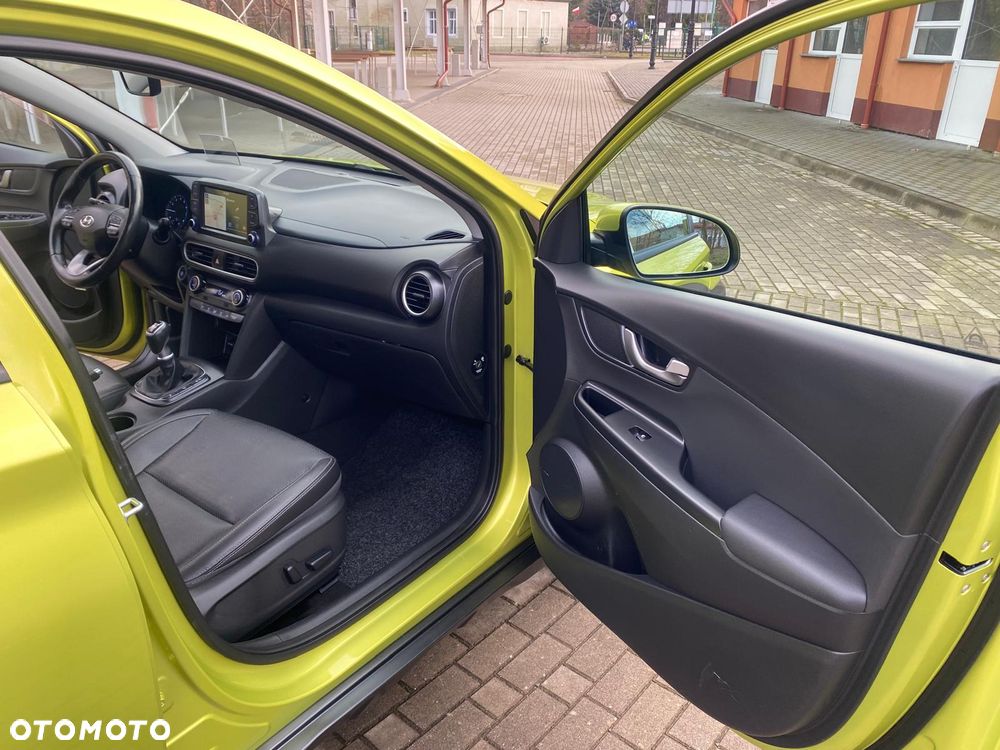 Hyundai Kona 1.0 T-GDI Premiere Comfort - 28
