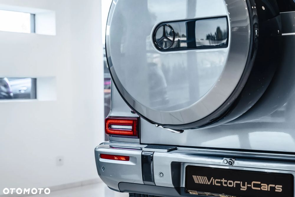 2025 Mercedes-Benz Klasa G AMG 63, photograph 9