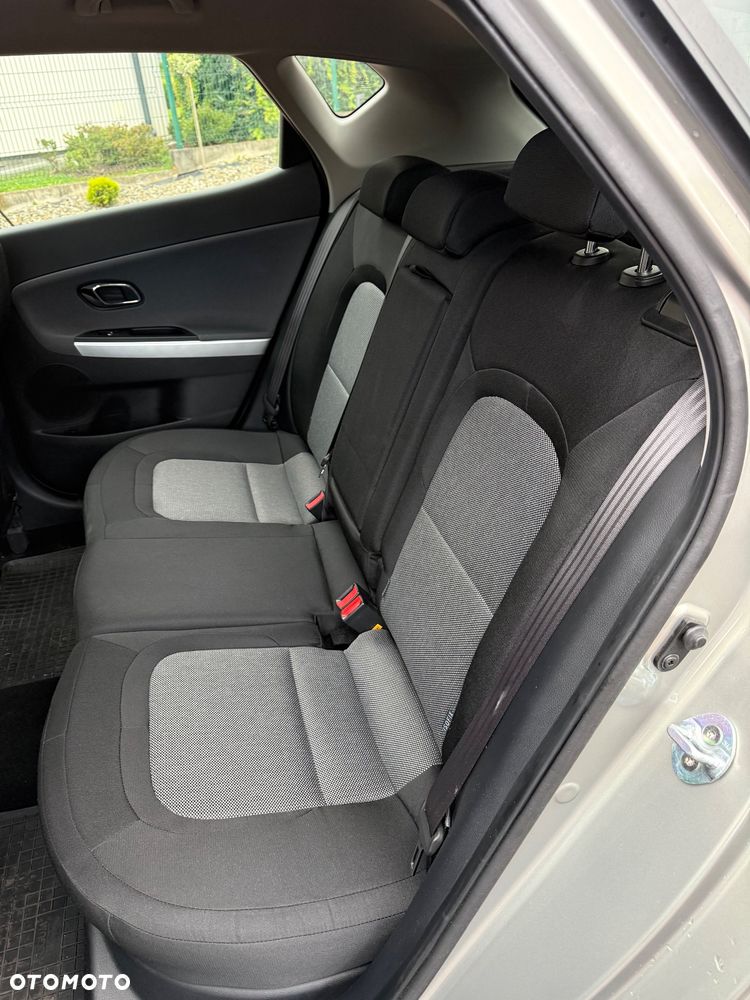 Kia Ceed 1.6 GDI L - 8