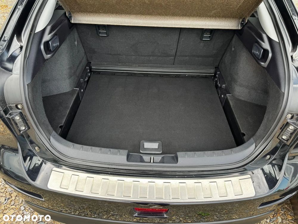 Mitsubishi Lancer 1.6 ClearTec Invite - 36