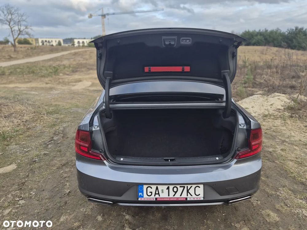 Volvo S90 D4 R-Design - 10