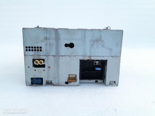 Auto Radio Mercedes-Benz C-Class (W204) - 2