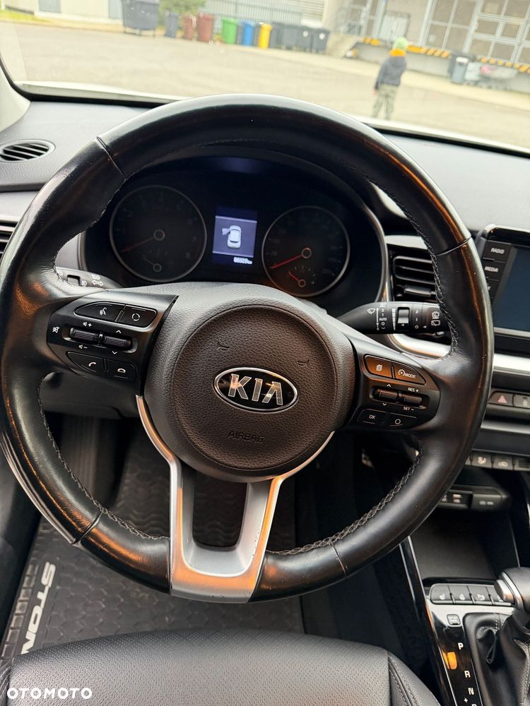 Kia Stonic 1.0 T-GDI DCT OPF Vision - 16
