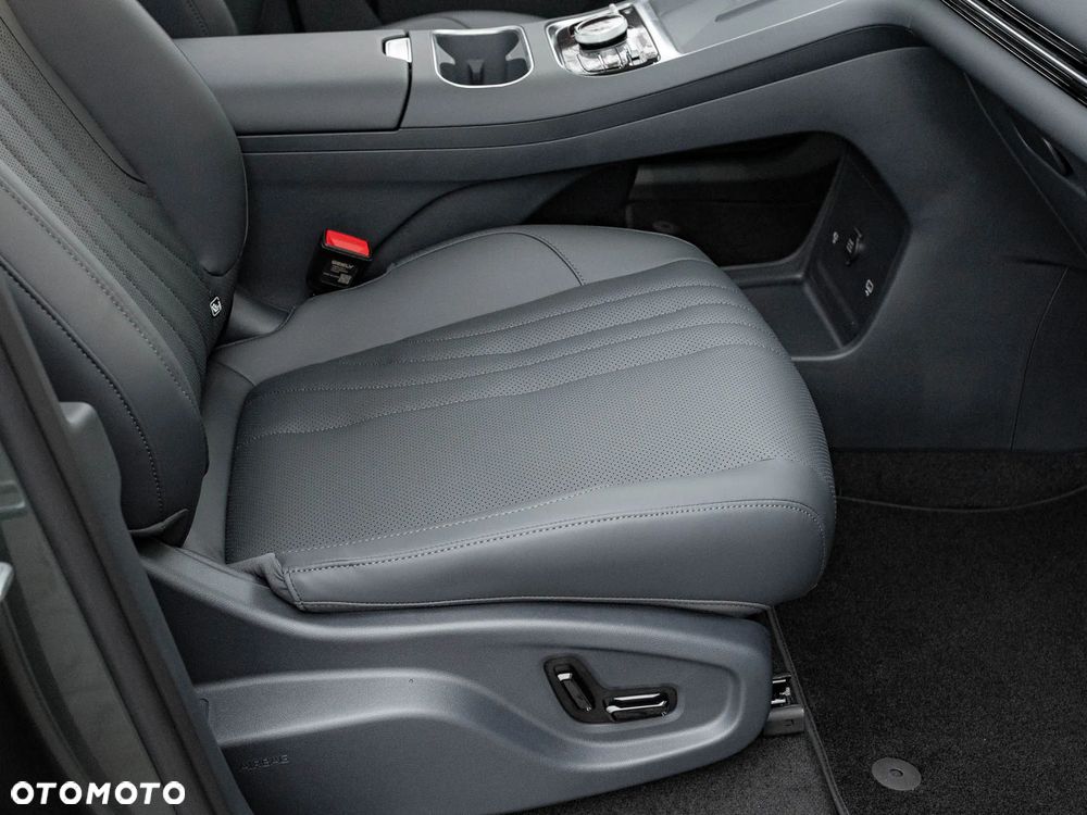 Geely Starray EM-i 1.5 PHEV Max - 21