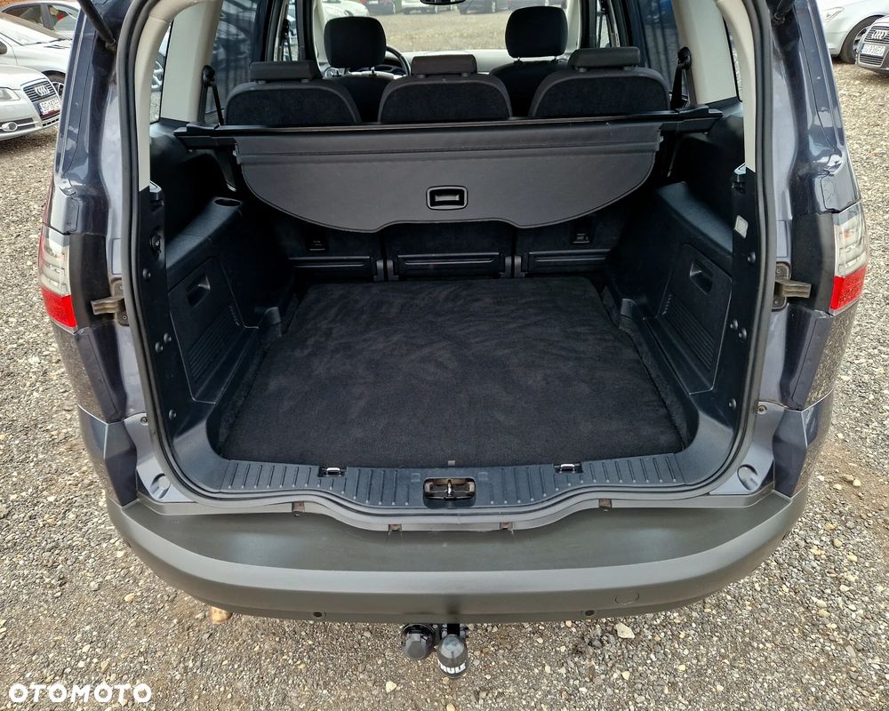 Ford S-Max 2.0 FF Titanium - 10