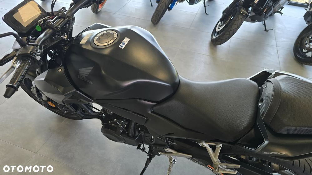 Honda Hornet - 11