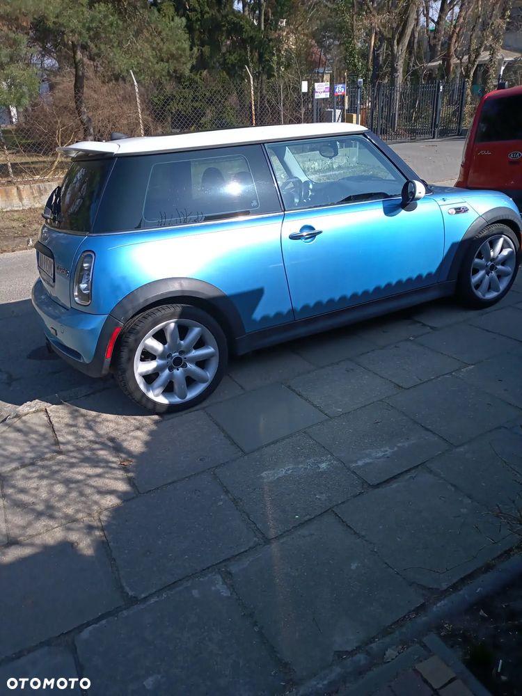MINI Cooper S Sidewalk - 3