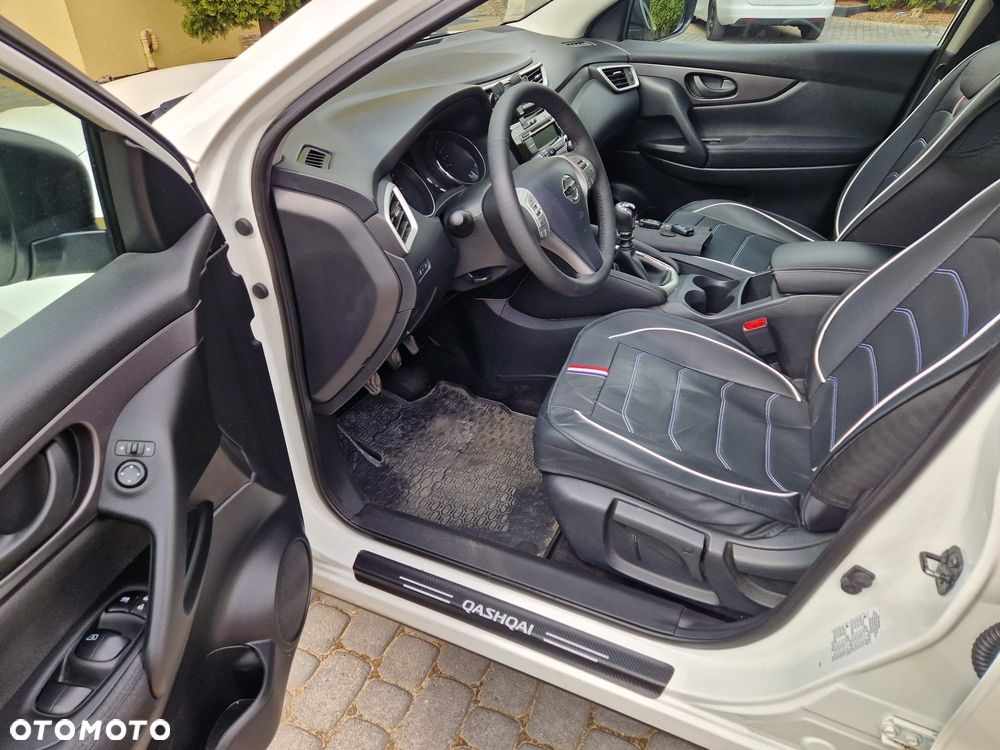 Nissan Qashqai 1.2 DIG-T Acenta EU6 - 7