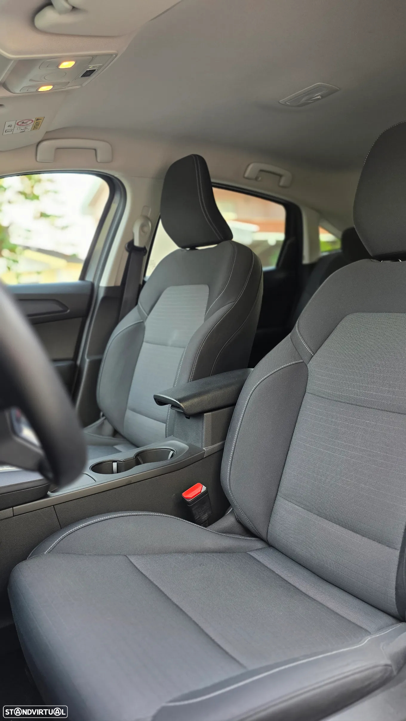 Renault Arkana 1.6 E-Tech Intens - 12