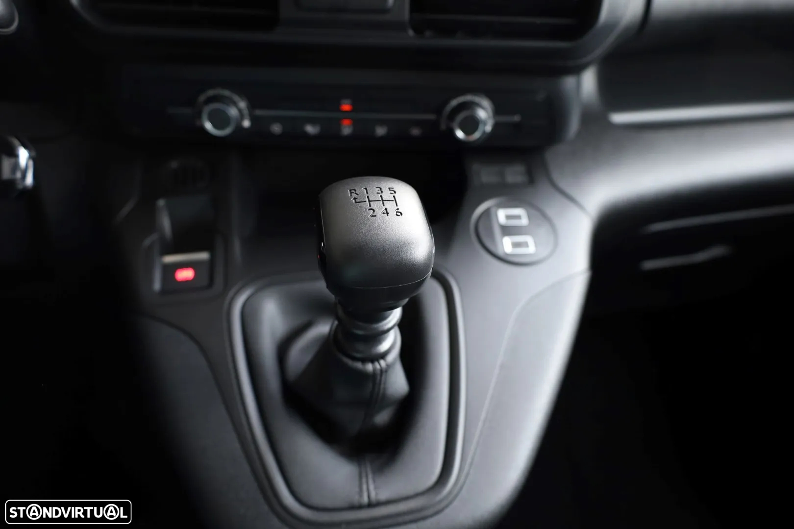 Fiat Doblo 1.5 BlueHDi Maxi - 22