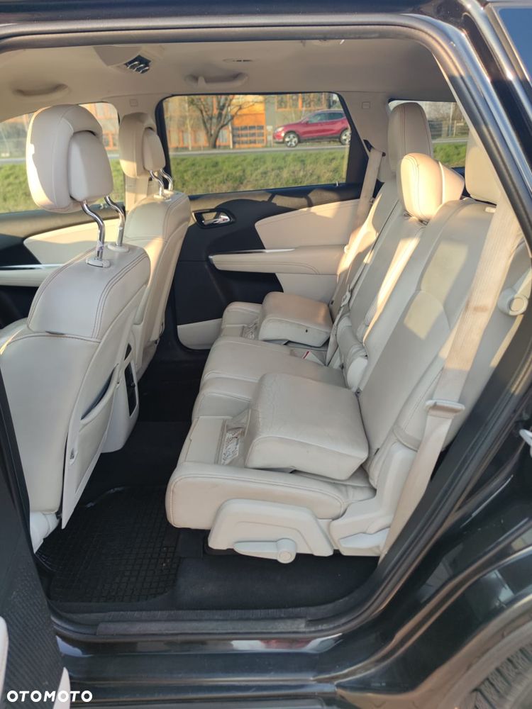 Fiat Freemont 3.6 V6 Lounge - 10