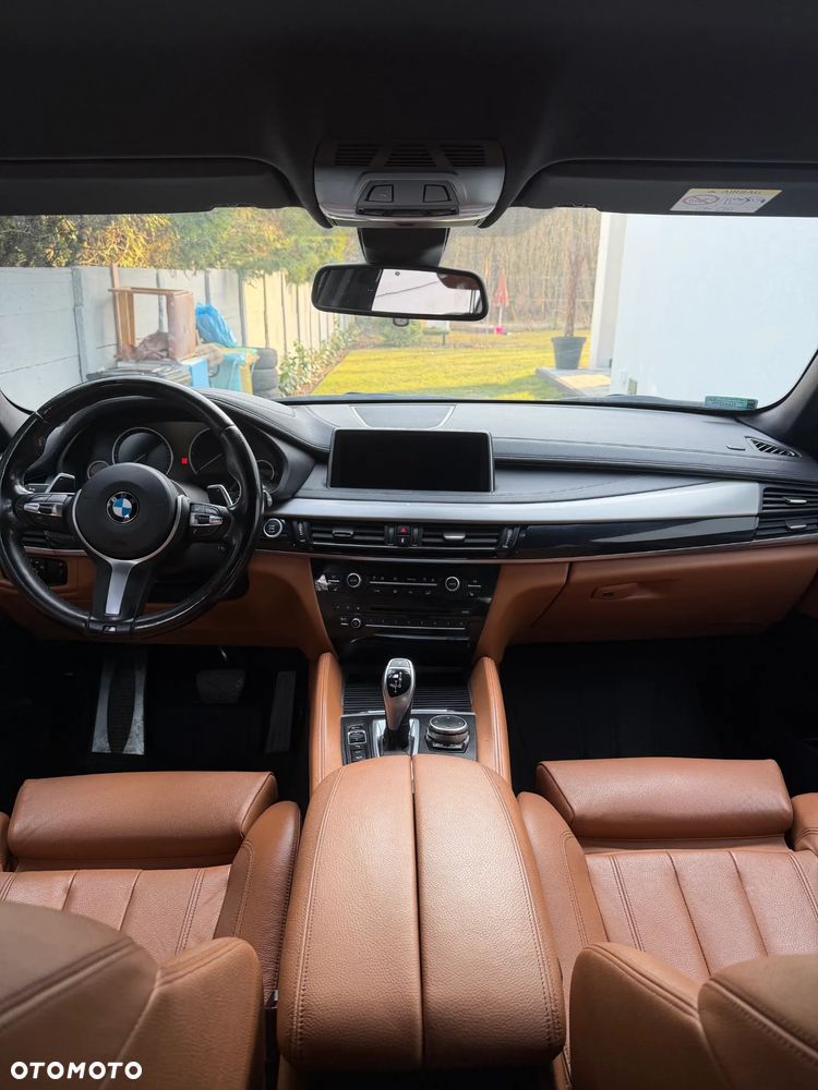 BMW X6M - 10