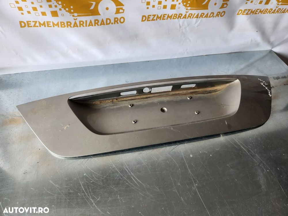 Ornament Bandou Capota Spate Portbagaj Mercedes E Class W211 Berlina/Limuzina - 3