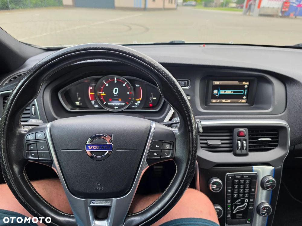 Volvo V40 D4 RDesign - 21
