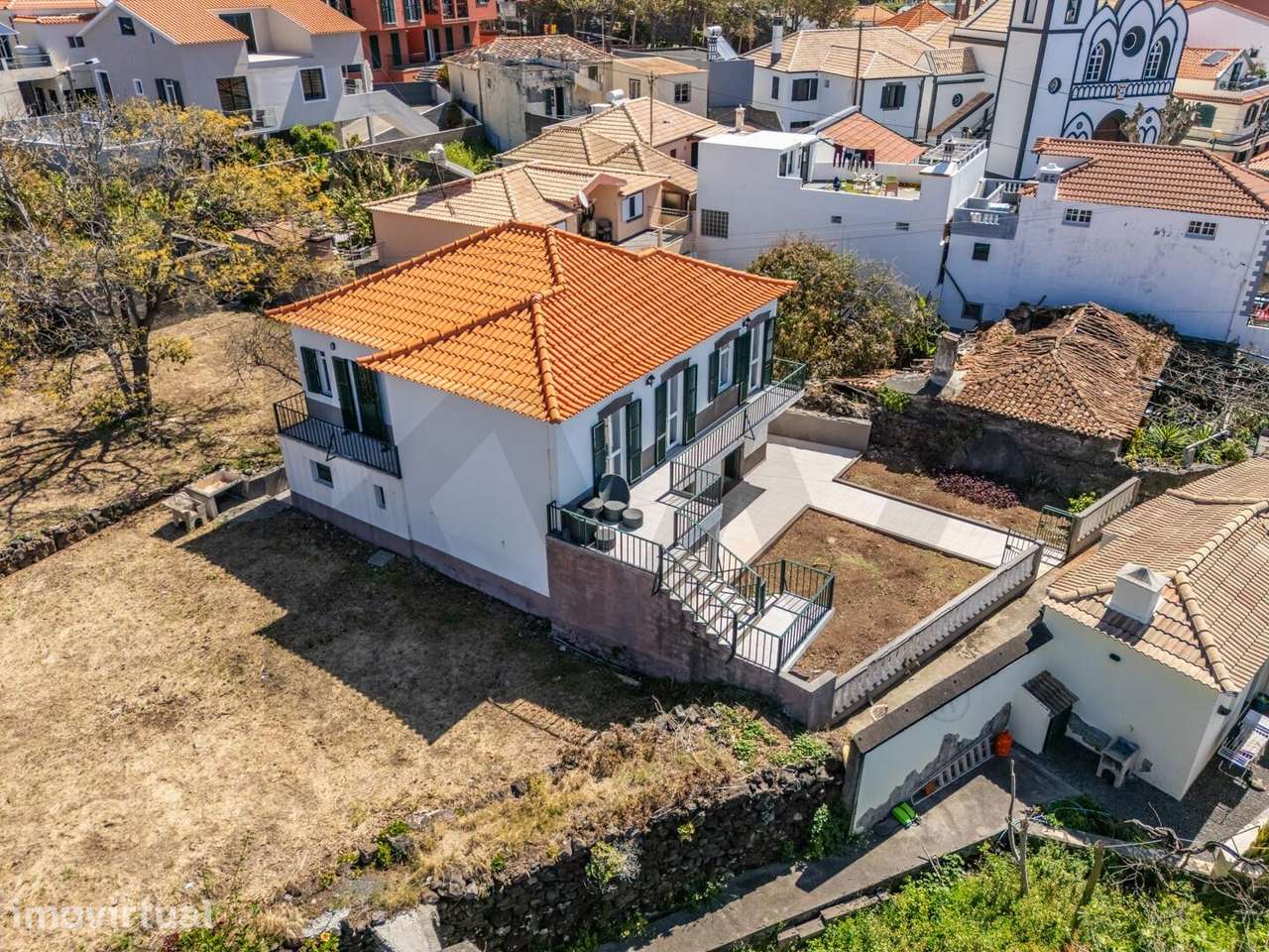 Moradia de Charme, ano 1937 com Vista Mar, 871m2 de terreno, Jardim do - Grande imagem: 3/34
