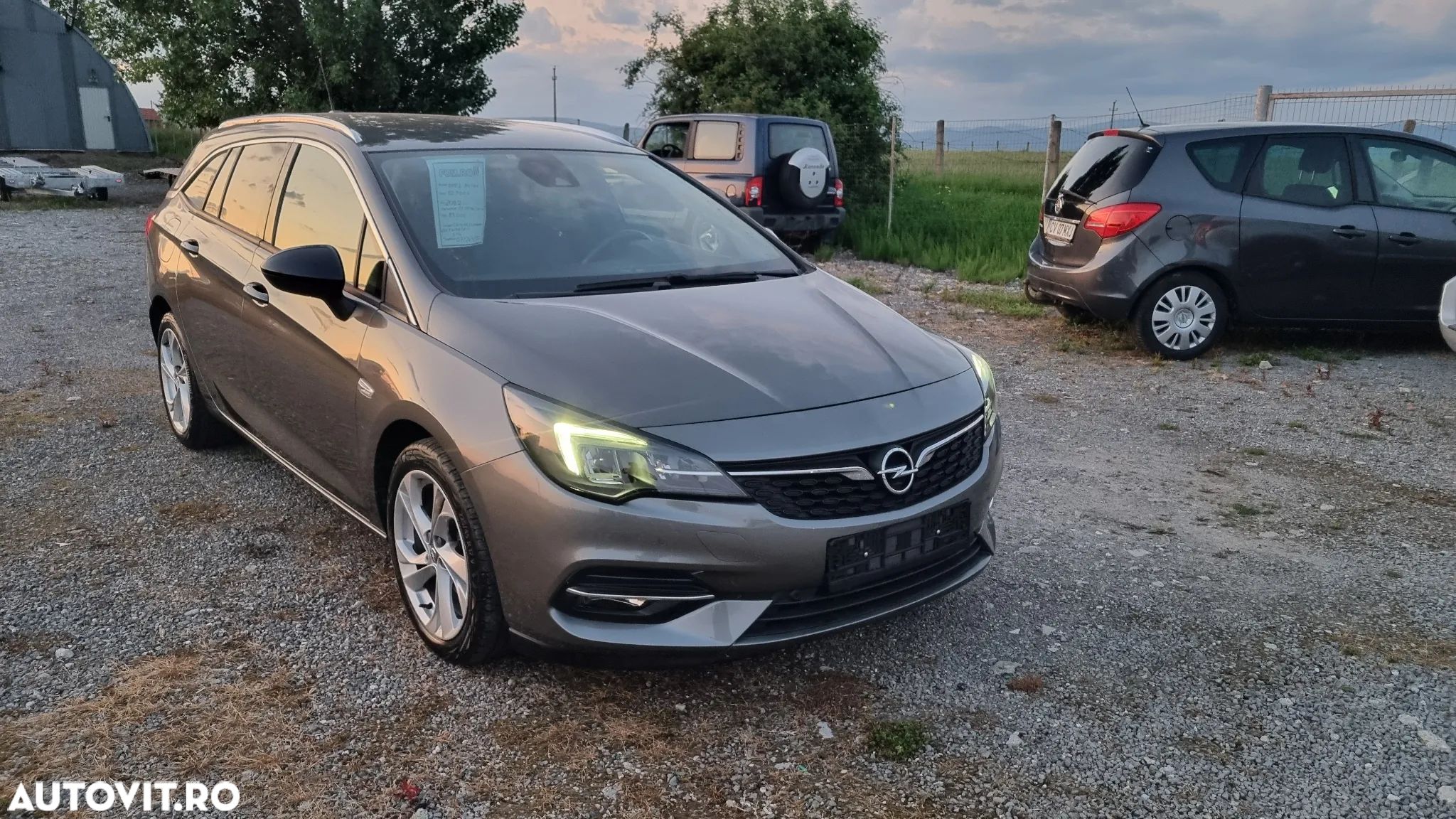 Opel Astra 1.5 D Start/Stop Sports Tourer Automatik Business Elegance - 1