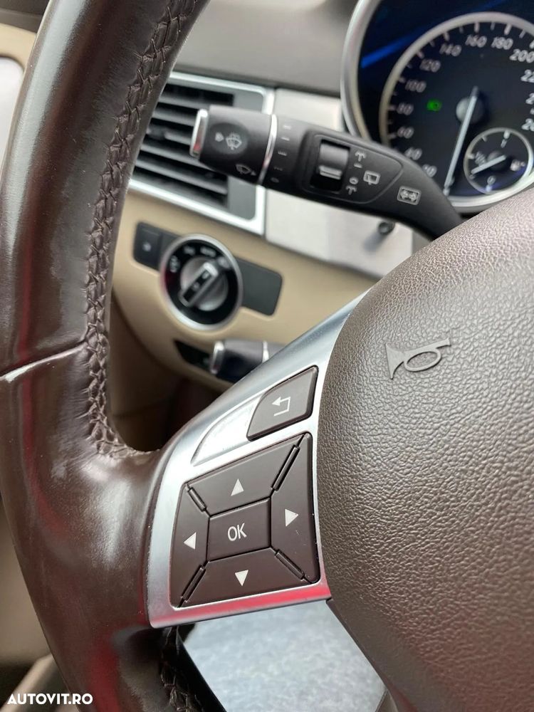 Mercedes-Benz ML - 19