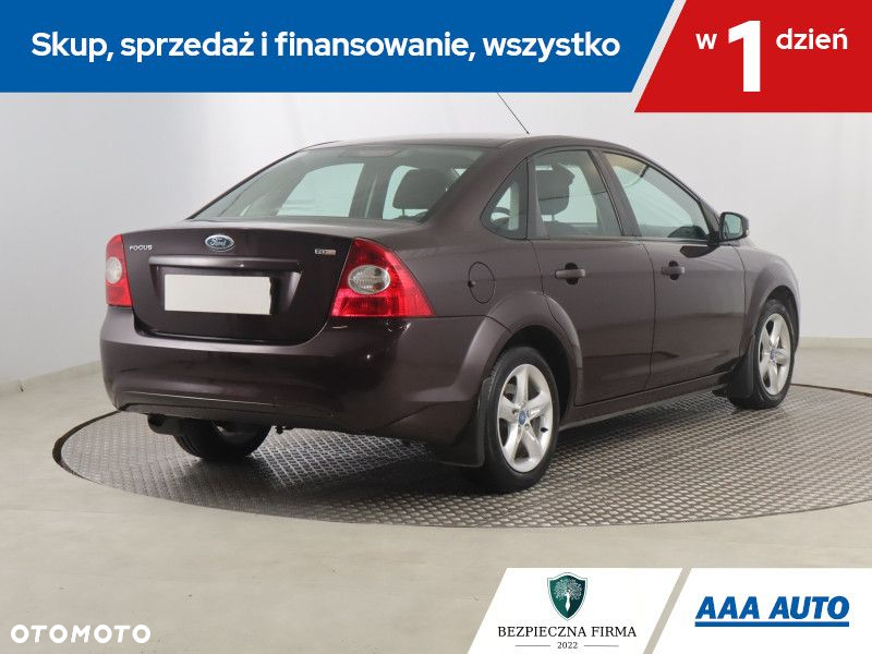 Ford Focus - 6