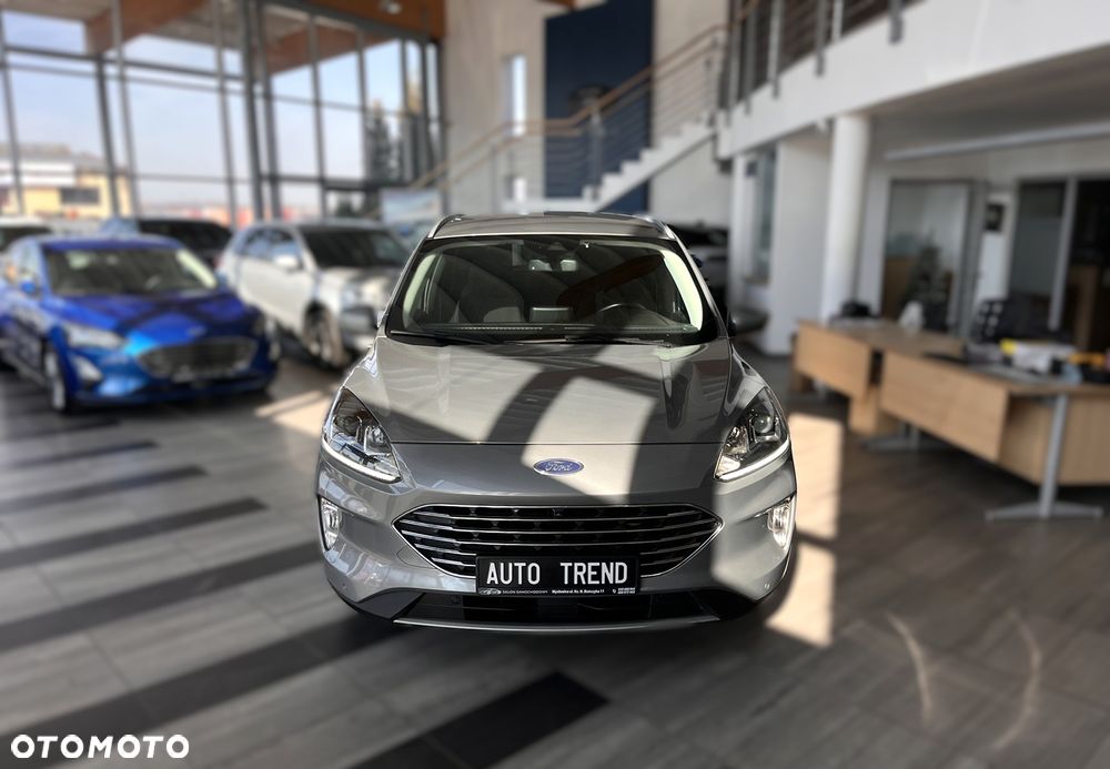 Ford Kuga 2.5 Duratec FHEV 4x4 TITANIUM - 3