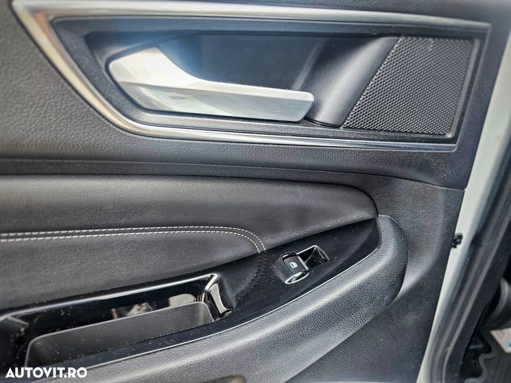 Ford S-Max 2.0 TDCi Powershift Titanium - 30