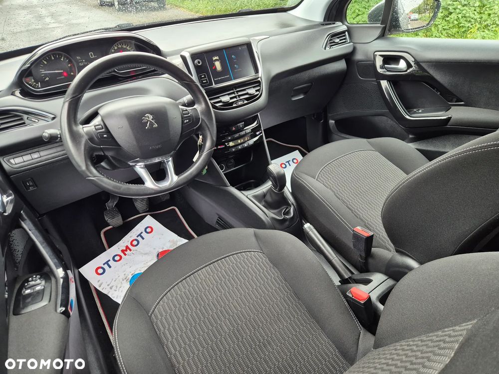Peugeot 208 1.6 BlueHDi Active S&S - 5