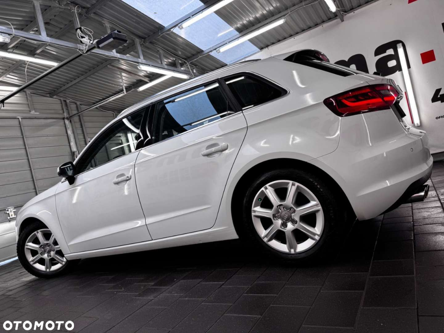 Audi A3 Sportback - 12