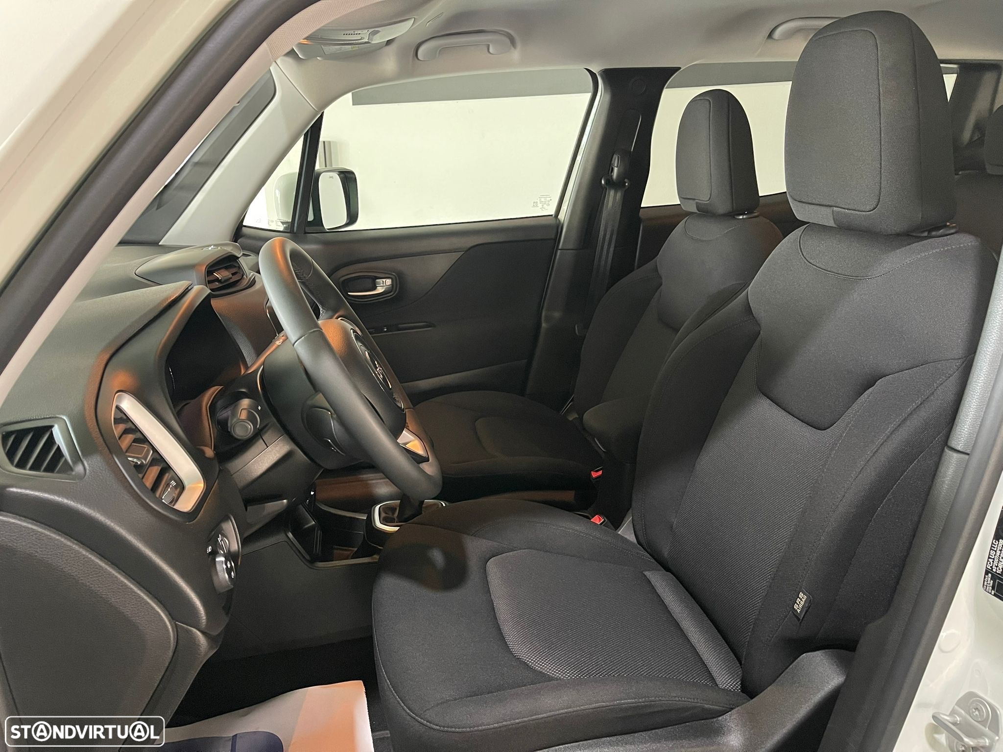 Jeep Renegade 1.0 T Limited - 7