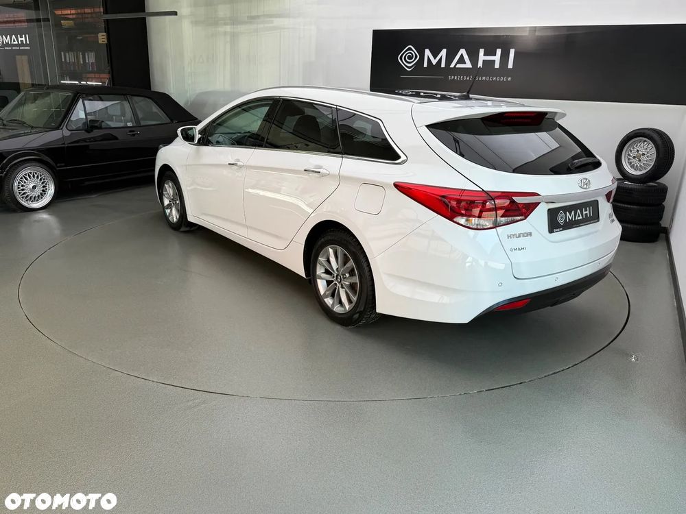 Hyundai i40 Kombi 1.7 CRDi Premium - 7