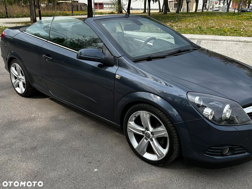 Opel Astra 1.8 Automatik Endless Summer - 17