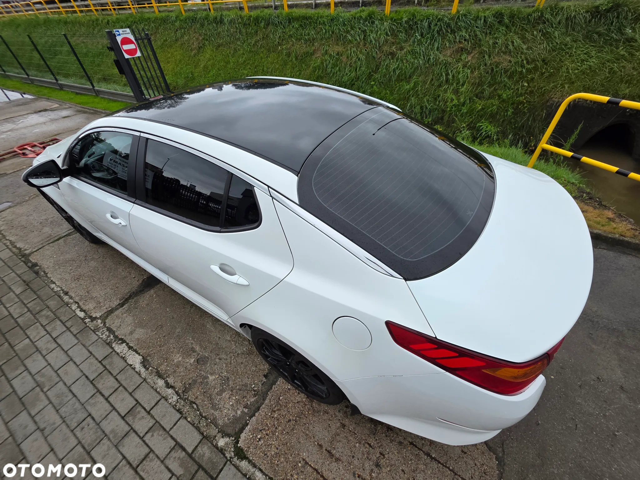 Kia Optima - 19