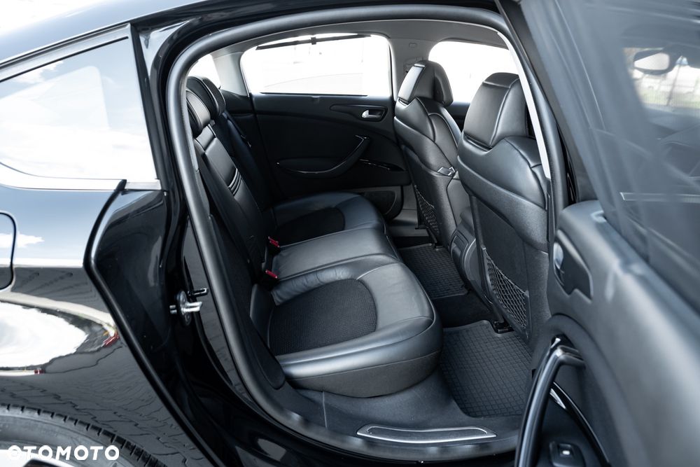 Citroën C5 2.0i 16V Exclusive - 23