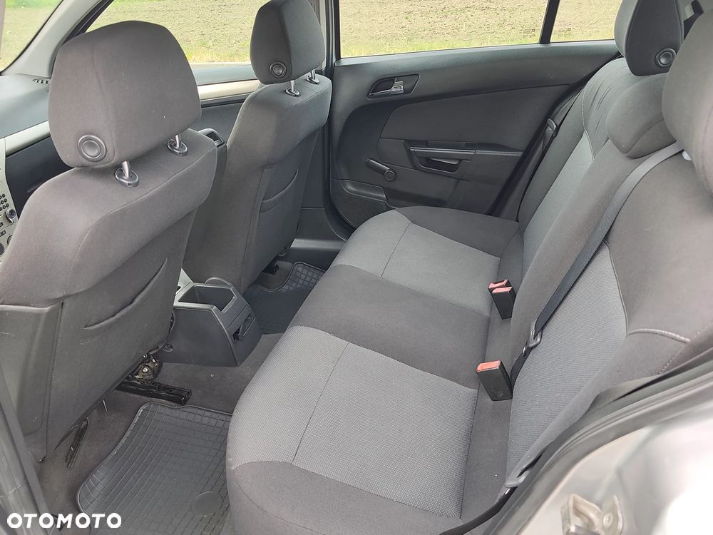 Opel Astra - 29