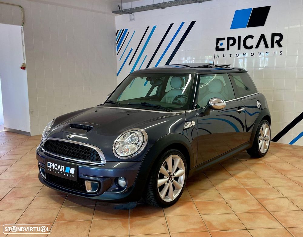 MINI 3 Portas Cooper S Auto - 2
