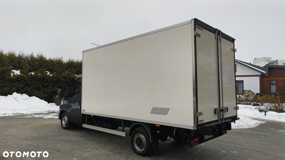 Iveco 35s18 - 4