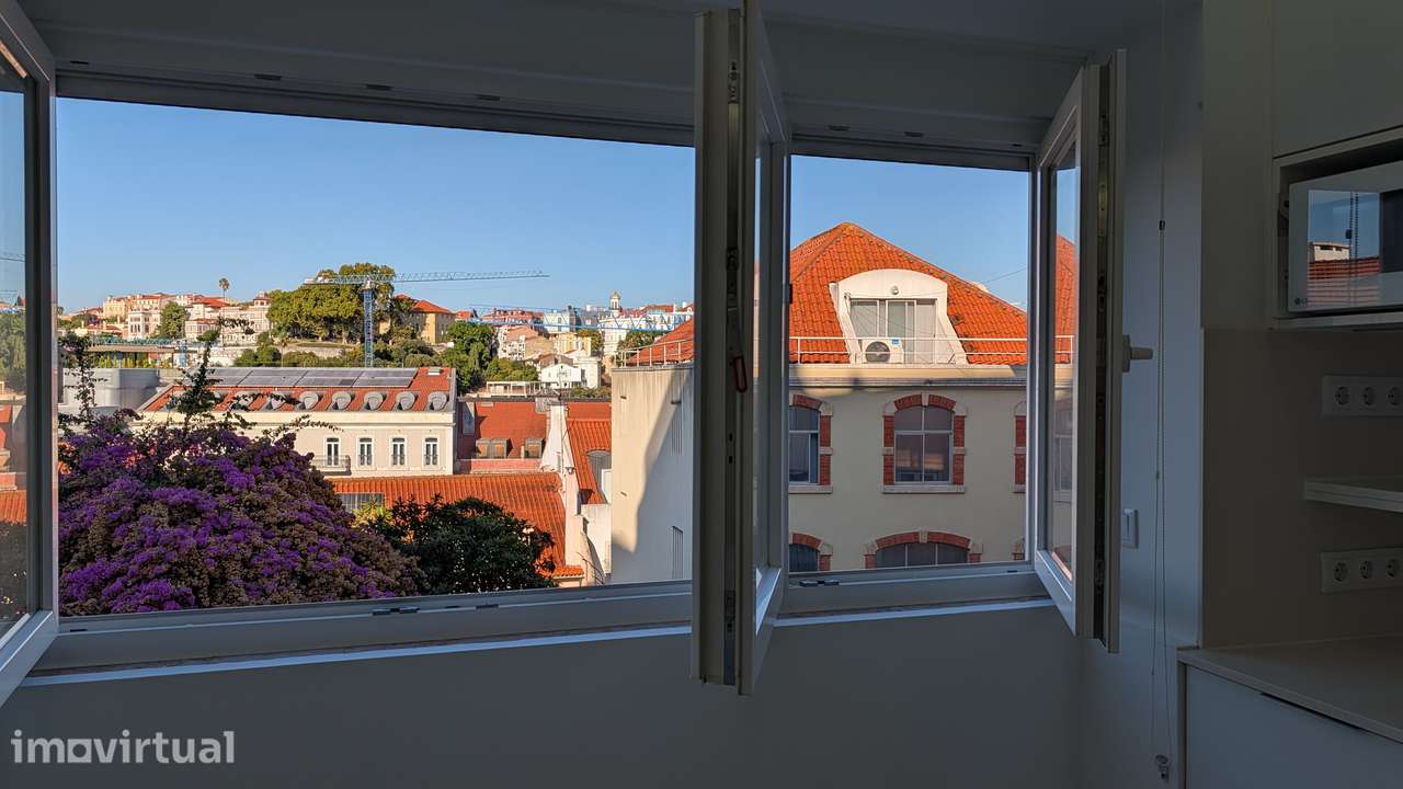ESTÚDIO Profissional para VENDA  / SANTO ANTÓNIO - LISBOA - Grande imagem: 3/19