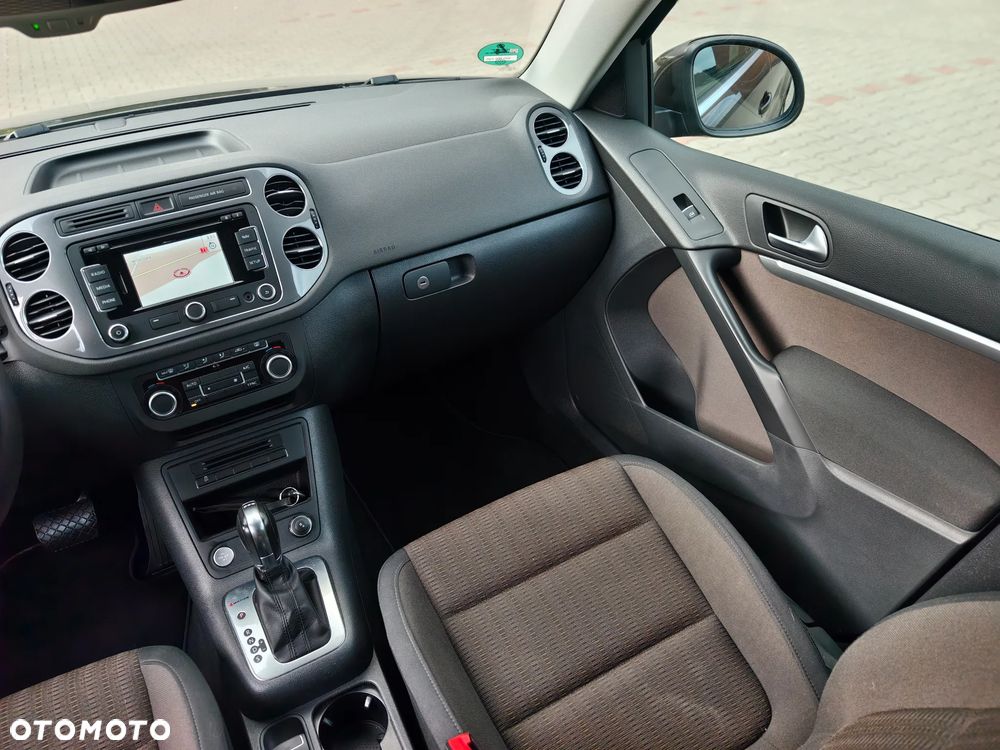 Volkswagen Tiguan 2.0 TDI SCR 4MOTION BlueMotion Technology DSG Sport & Style - 15