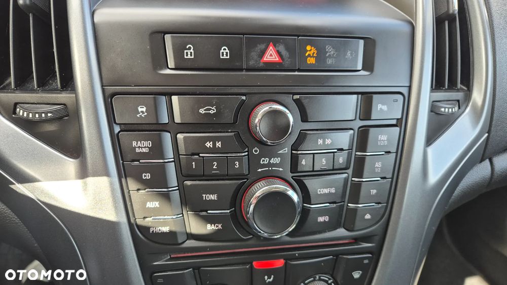 Opel Astra 1.4 Turbo - 19