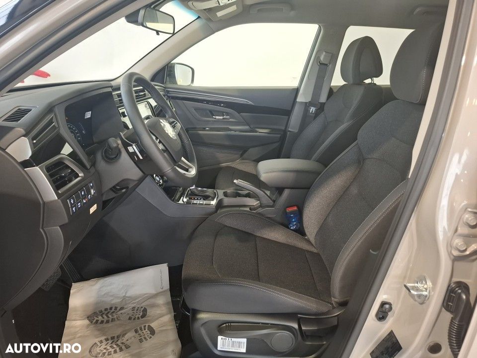 SsangYong Korando - 8