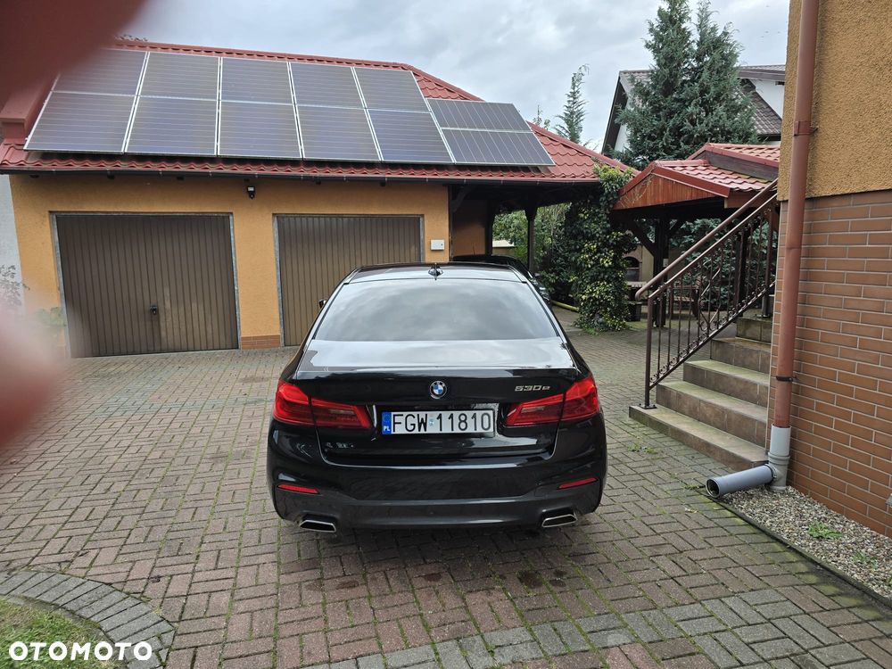 BMW Seria 5 530i xDrive mHEV M Sport sport - 4
