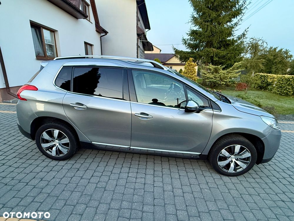 Peugeot 2008 - 13