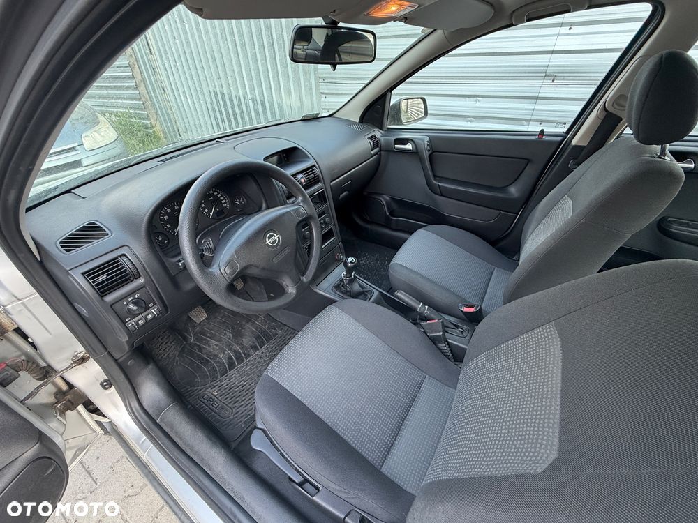 Opel Astra - 6