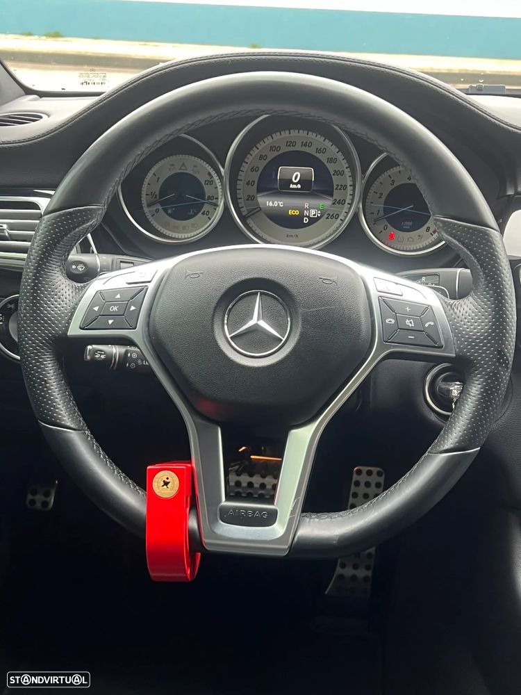 Mercedes-Benz CLS 500 4Matic 7G-TRONIC - 12