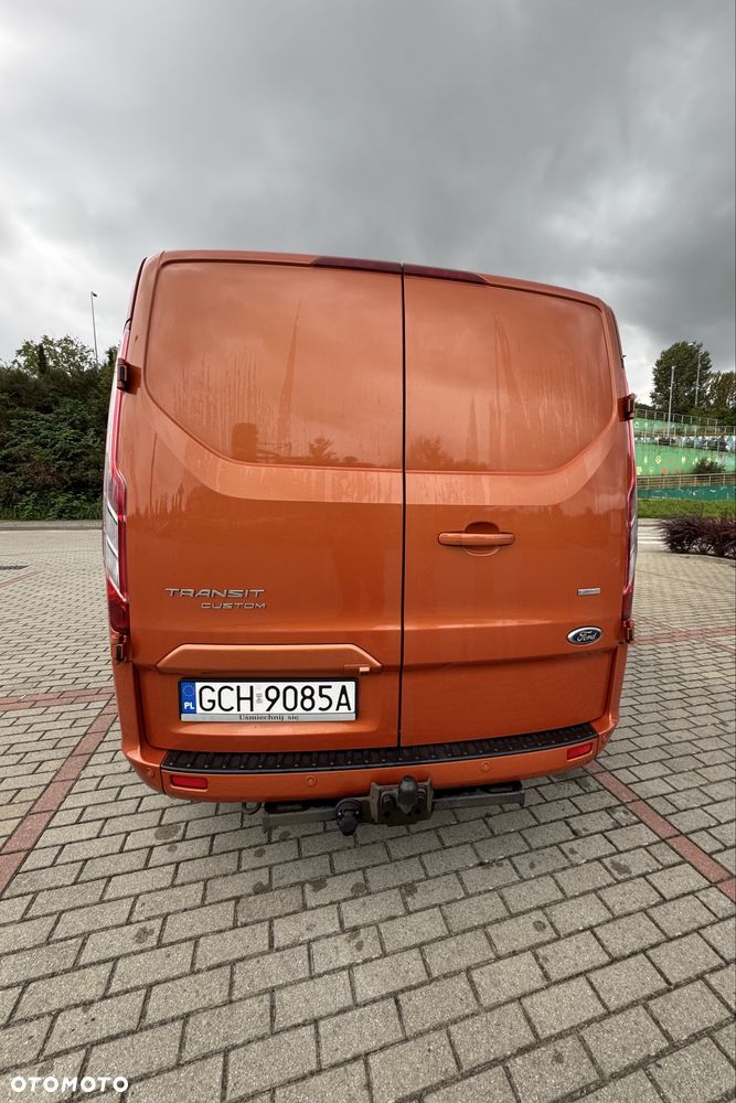 Ford Transit Custom - 10
