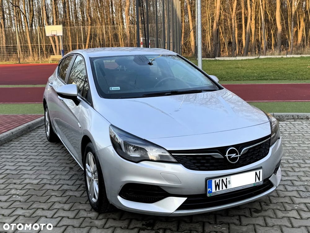 Opel Astra 1.2 T Edition S&S - 17