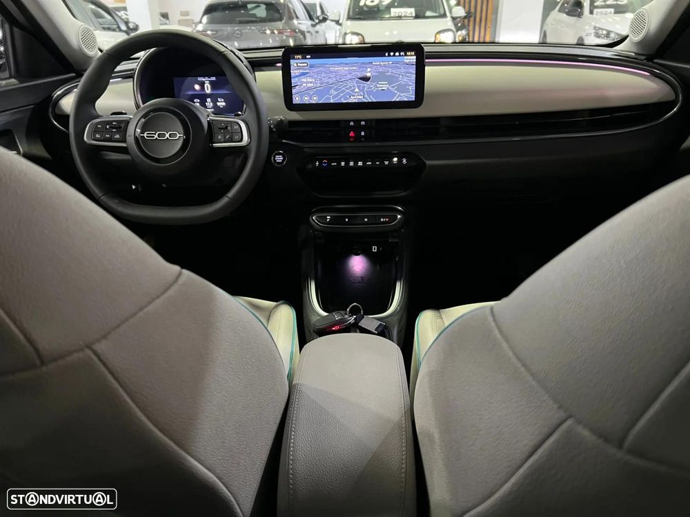 Fiat 600 1.2 Hybrid La Prima - 16