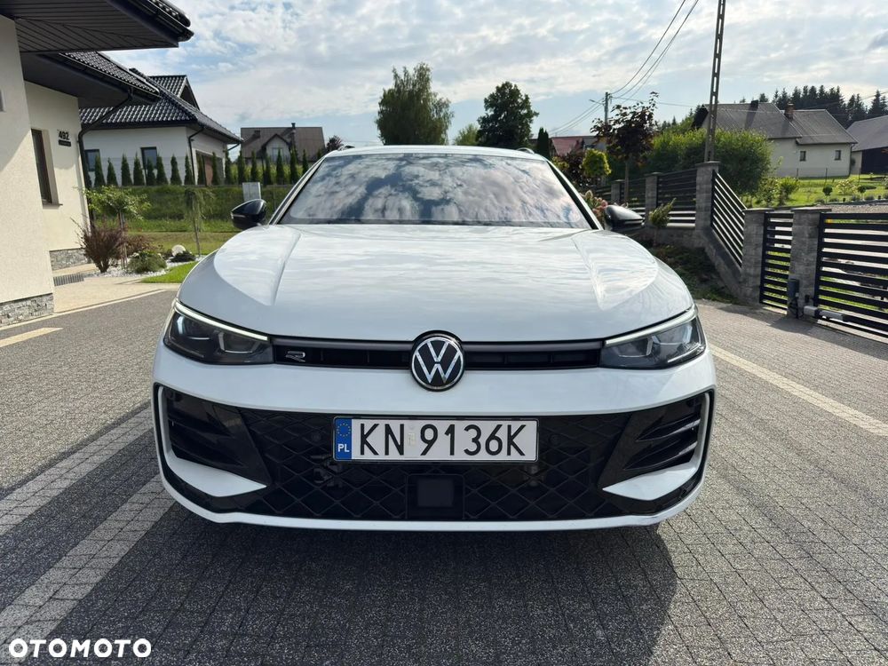 Volkswagen Passat - 26