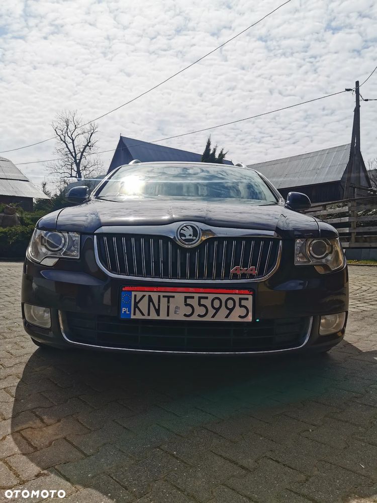 Skoda Superb 2.0 TDI 4x4 Platinum - 6