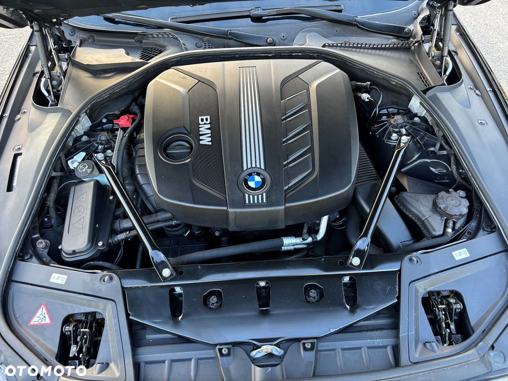 BMW Seria 5 - 18