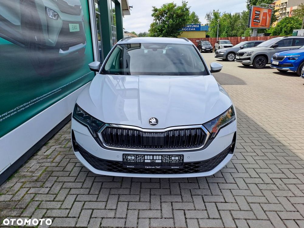 Skoda Octavia 1.5 TSI mHEV Drive Essence DSG - 4