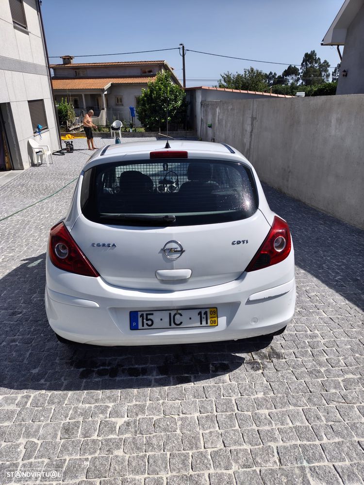 Opel Corsa 1.3 CDTI Enjoy EcoFLEX - 4